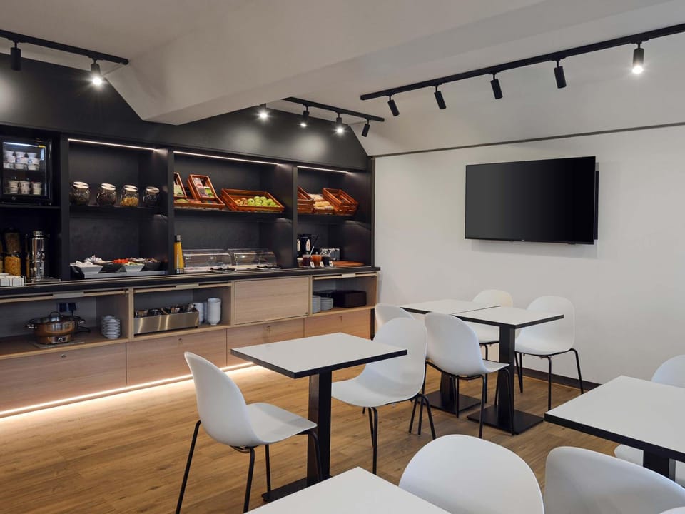 Bar/lounge