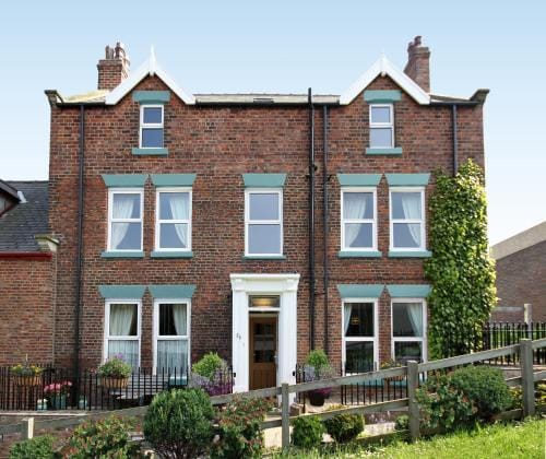 The Mainstay Luxury Boutique Rooms with Private Parking Hotel in Whitby