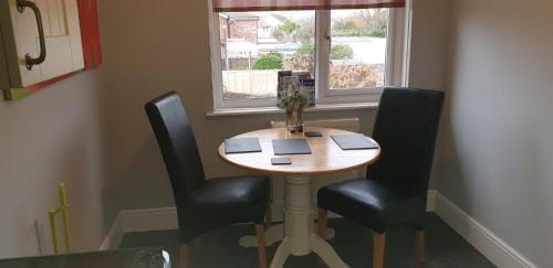 Felpham Guest House - Self Catering Hotel in Bognor Regis