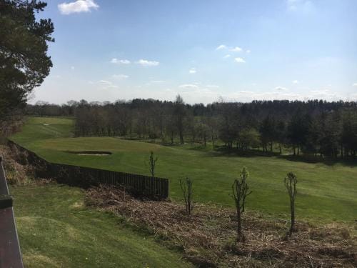 Millie,s View 18 hole free Golf Resort in England