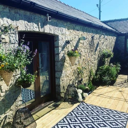 Tathan Herd Hotel in Wales