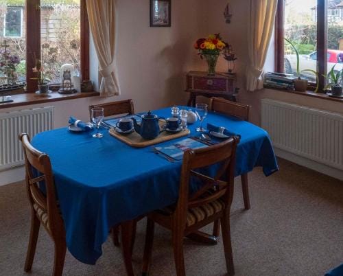 Skerries B and B Hotel in Lyme Regis