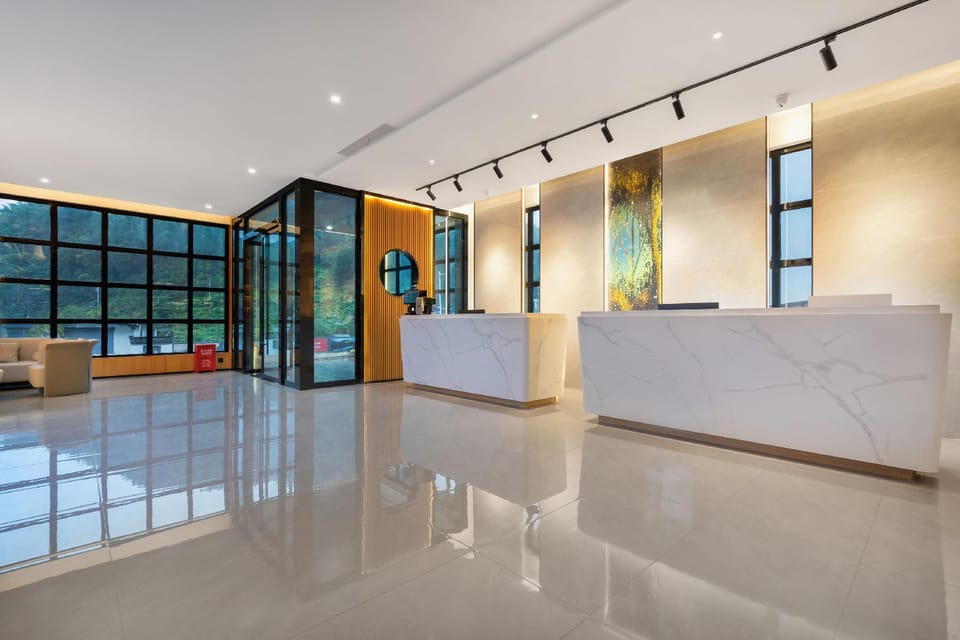 TourChina HOTEL (Tangkou Town Branch, South Gate of Huangshan Scenic Area) Hotel in Zhejiang
