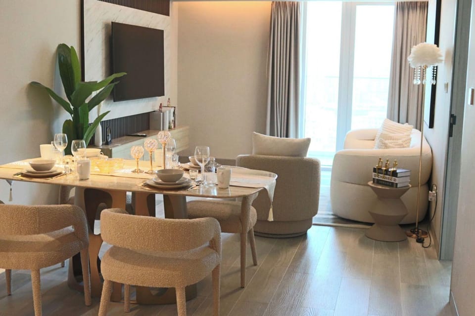 Condor Concept 7 - JVC Holiday Homes Hotel in Dubai