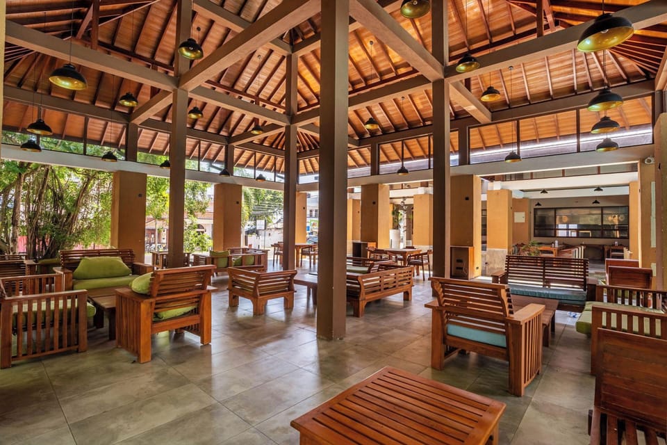 LUXTORI Arugambay Hotel in Sri Lanka