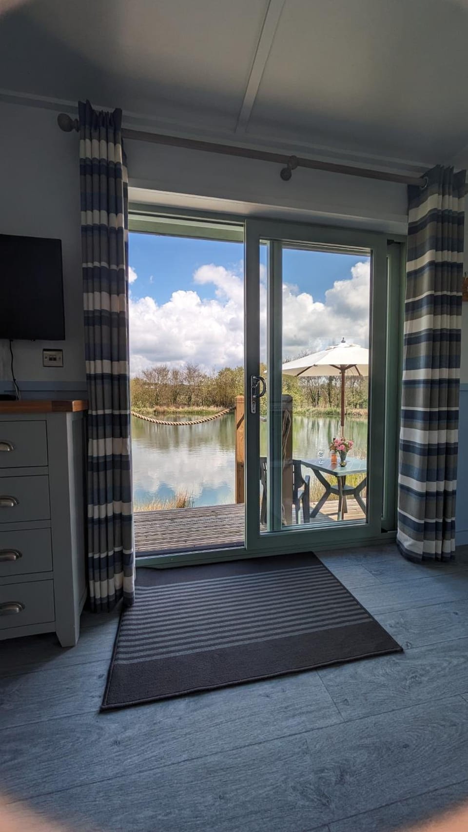 Lynstone Lakes Lodge in Bude