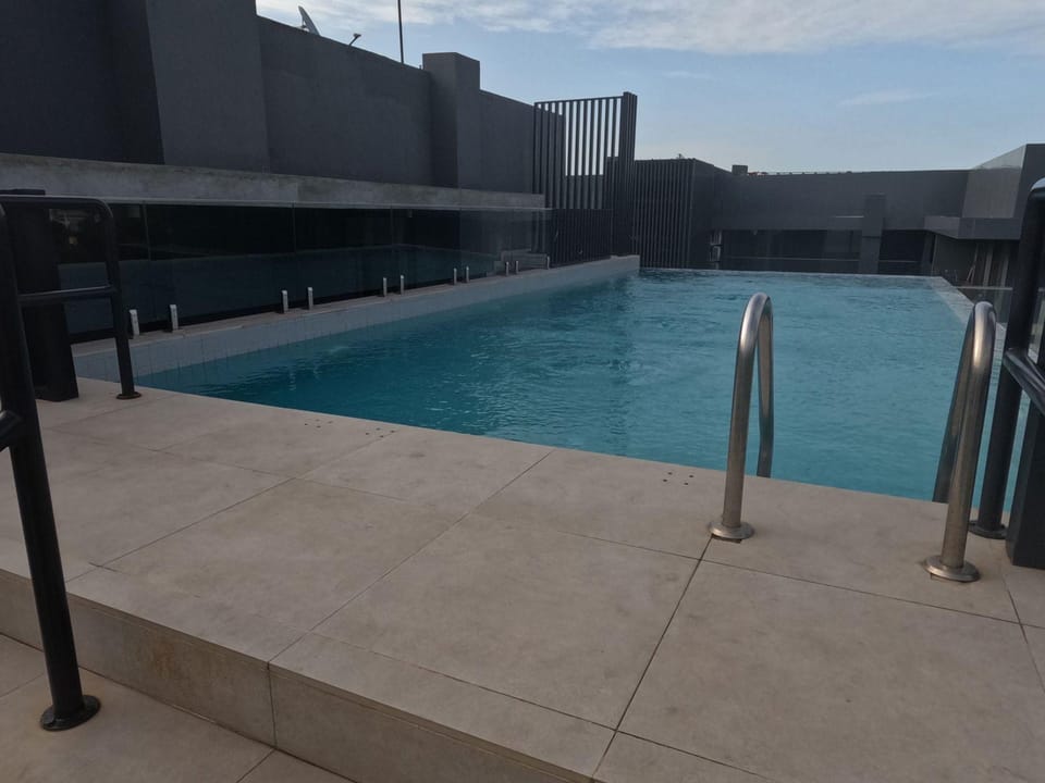Nova luxe 2 Bed Executive Stay Hotel in Accra