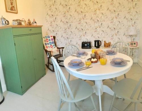 Puffin Cottage Hotel in Scotland