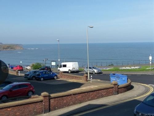 Heavenly Outlook Hotel in Scarborough
