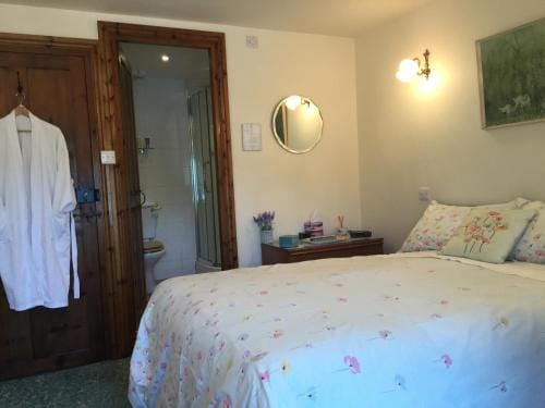 Li’le Hullets, 3 Seed Howe Cottages Hotel in England