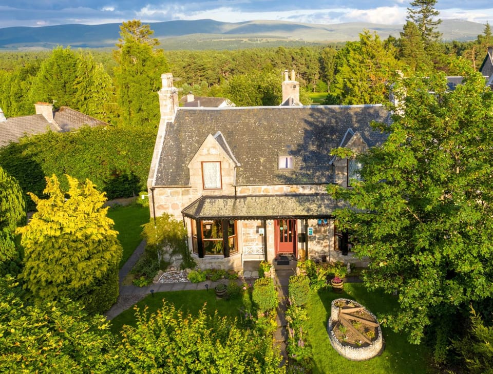 Garden Park Guest House Hotel in Scotland