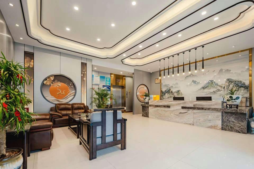 Yiwu Risheng Hotel (Twenty-Three Miles Aegean Shopping Center Branch) Hotel in Hangzhou