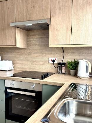 Almondvale Apartment Hotel in Livingston