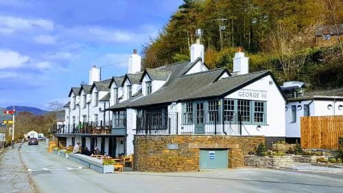 Nyth Y Goedwig Lodge in Wales