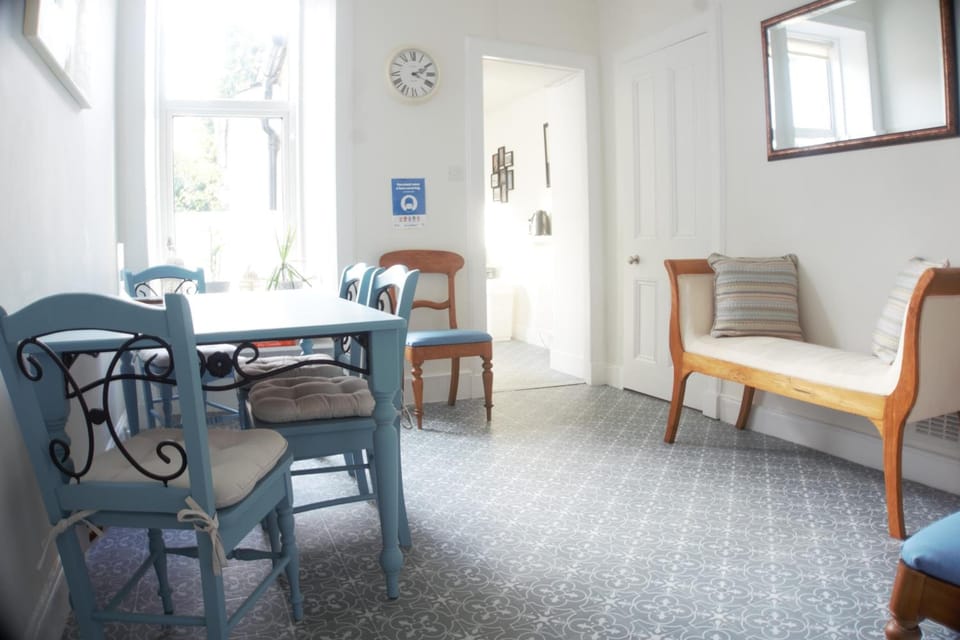 Barns Serviced Accommodation Hotel in Ayr