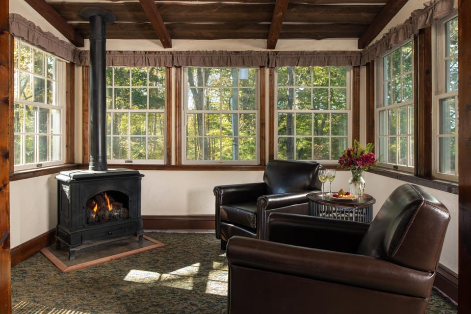 Inn at Lake Joseph Inn in Hudson Valley