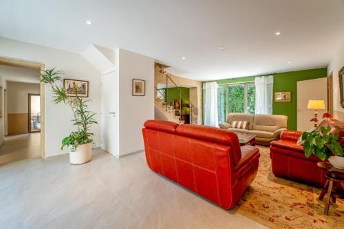 Maison d'hote - La Colline Hotel in Provence-Alpes-Côte d'Azur