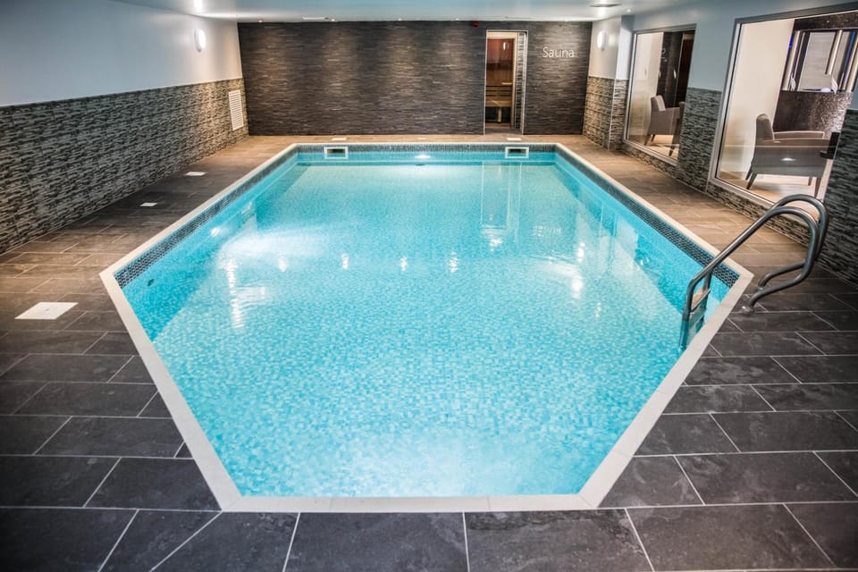 Gomersal Park Hotel & Bazaar Spa Hotel in England