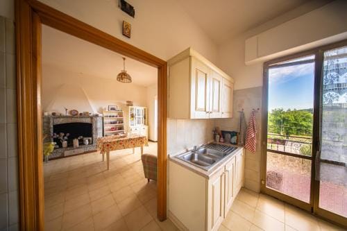 Cozy Room with Terrace, Ping Pong & Billiard Table Hotel in Umbria
