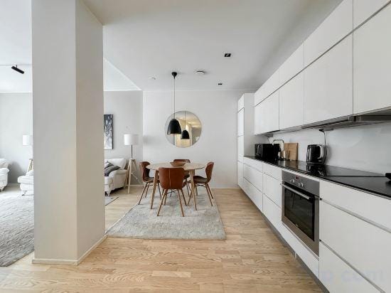 Stylish Downtown 2BR Flat with Sauna and Work Area Hotel in Helsinki