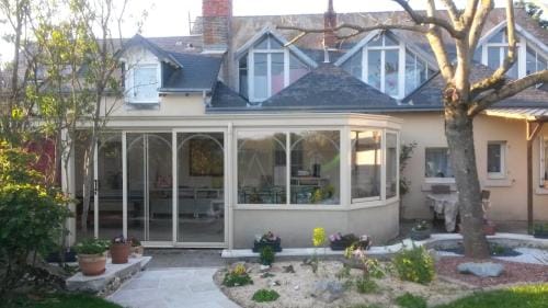 suite familiale 2 chambre Hotel in Centre-Val de Loire