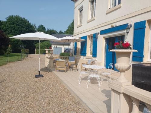 Chambres d'hotes WILLOW Hotel in Normandy