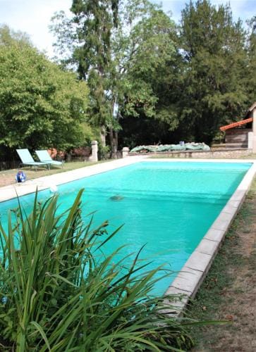 Chateau Igny Hotel in Centre-Val de Loire