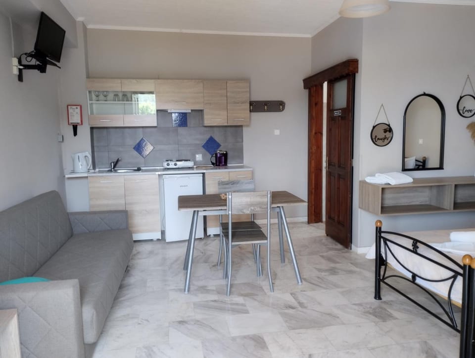 Miramare Studios Inn in Decentralized Administration of the Aegean