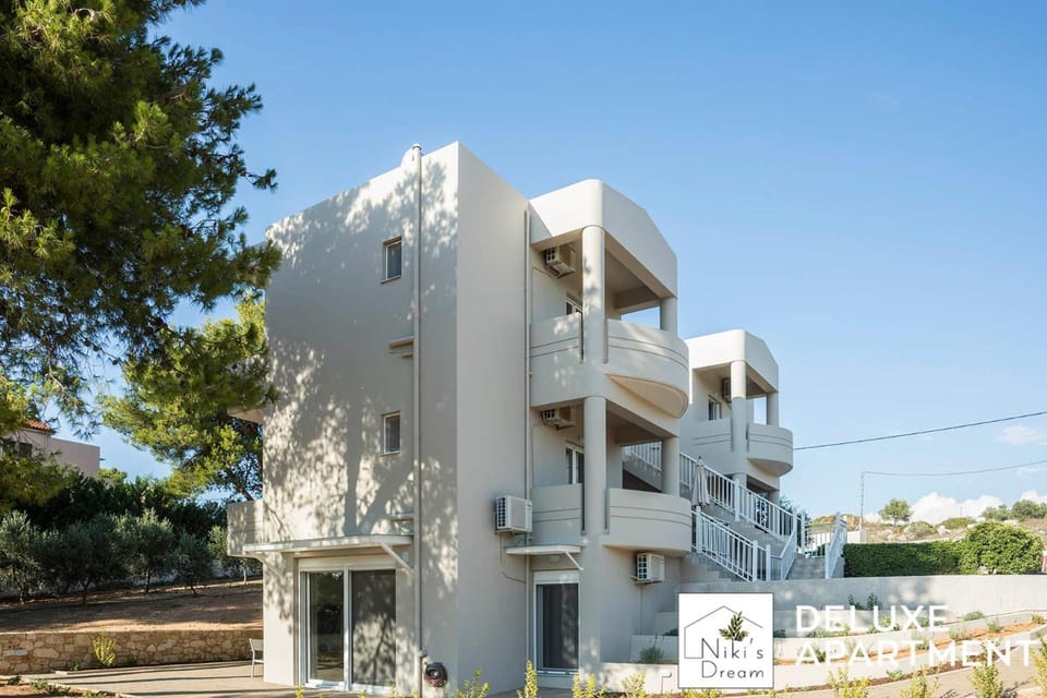 Nikis Dream Comfy Apartments Hotel in Crete