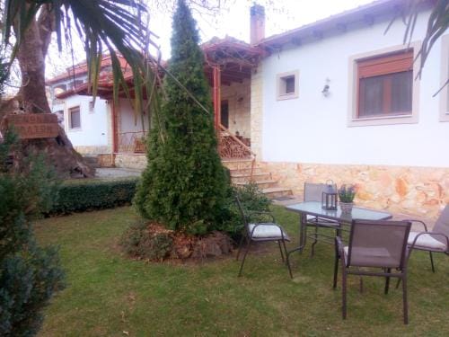 Guesthouse Platon Hotel in Decentralized Administration of Macedonia and Thrace