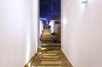 She Says Inn Hotel in Hangzhou