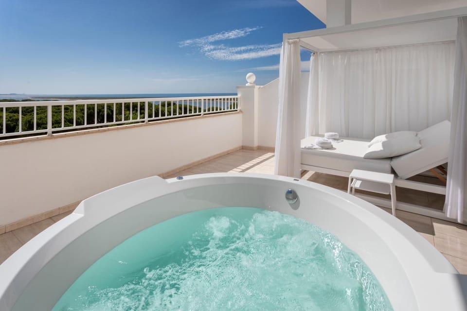 Hot tub