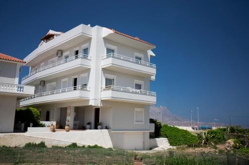 Sea Daffodil apartments Hotel in Kissamos