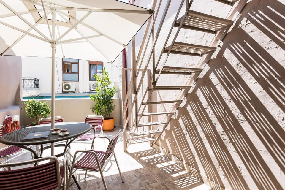 Ark 68 City Rooms Hotel in Rethymno
