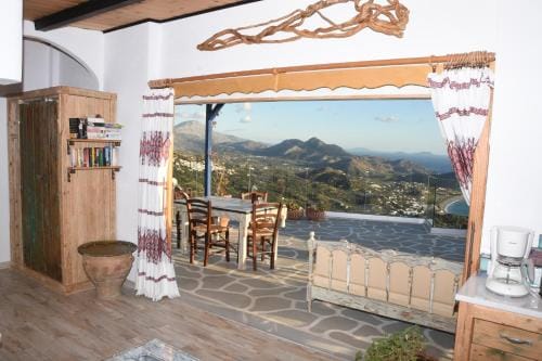 Art and Nature Apartment Hotel in Crete