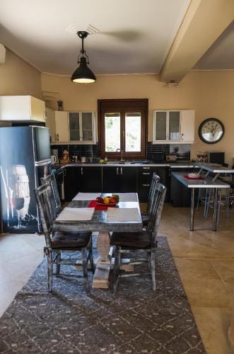 Luxury Villa Thea Hotel in Volos