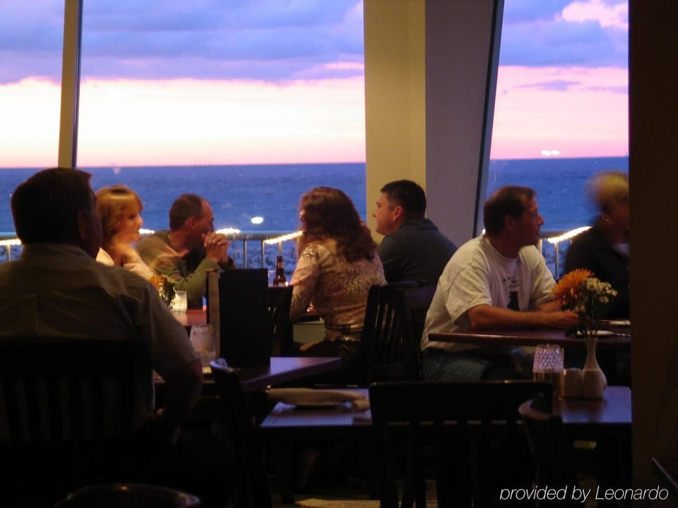 Ramada Jordan Beacon Harbourside Hotel & Suites Hotel in New York