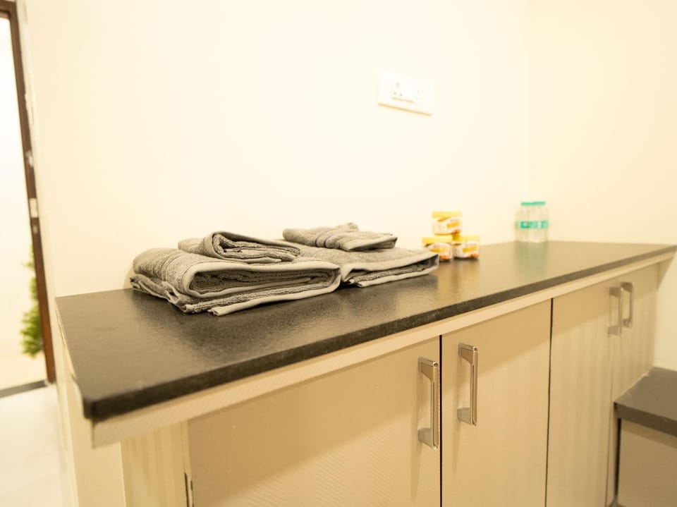 Amenity (Guest room)
