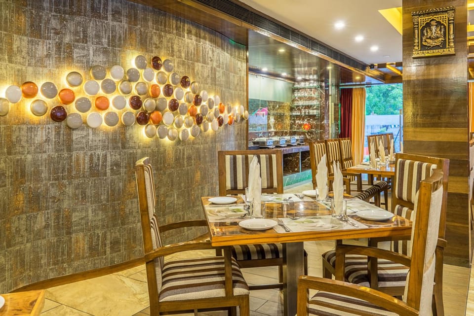 Hotel Super Inn Armoise Hotel in Ahmedabad