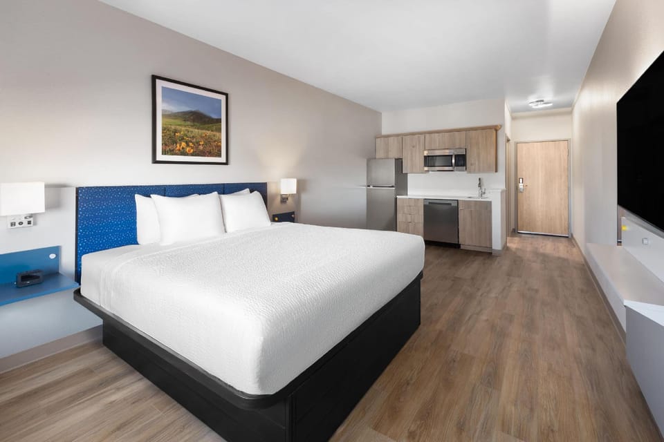 Suite room