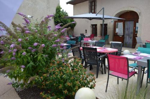 Auberge du tilleul chambres de campagne dans la region lacs et cascades Hotel in Jura