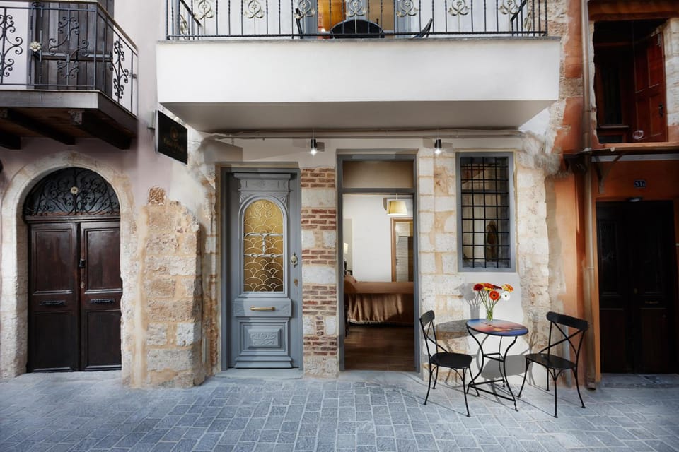 Casa Perla Suites Hotel in Chania