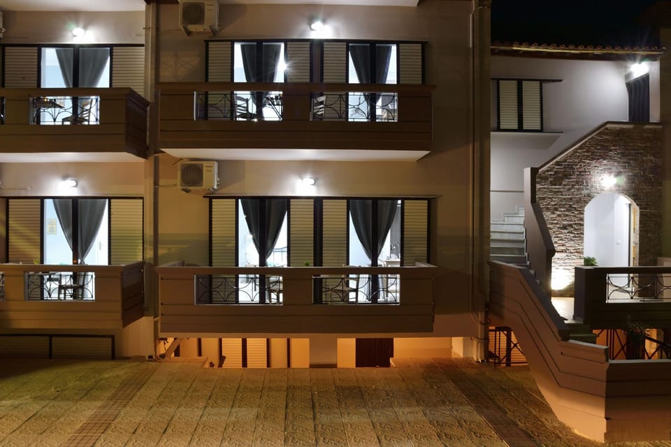 Katerina Apartments Apartment hotel in Crete