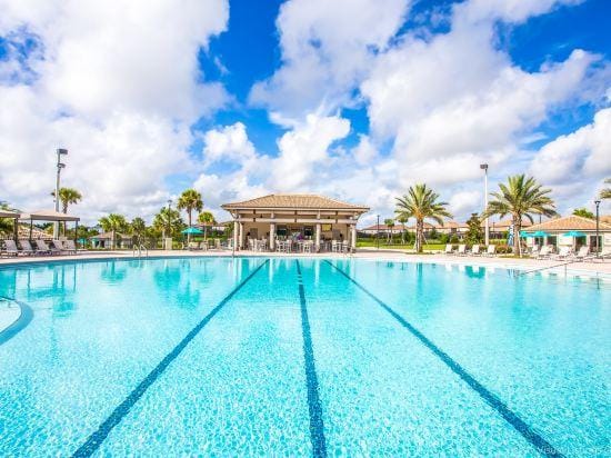 1151 Drop Lane Hotel in Osceola County