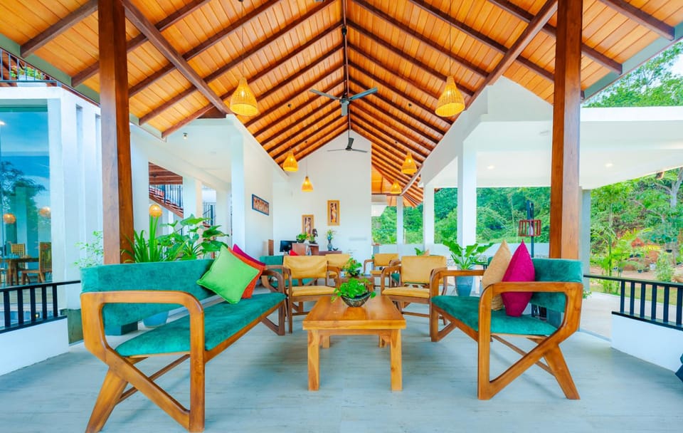 River Shades Hotel Hotel in Hikkaduwa