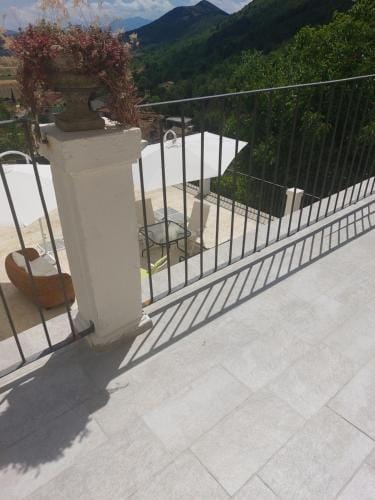 Dimora al Colle Hotel in Abruzzo