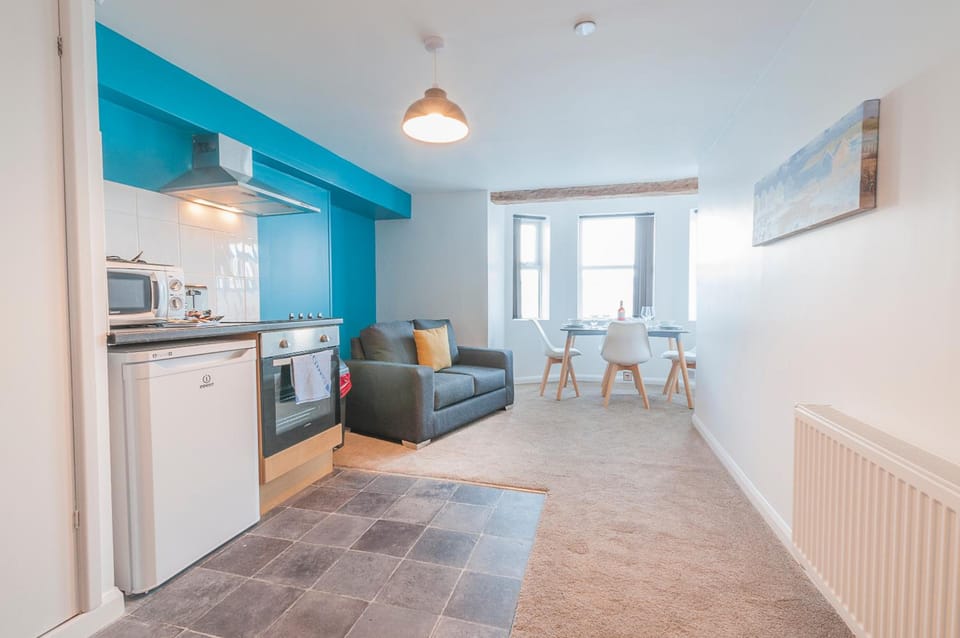 Five Way Apartments Hotel in Paignton