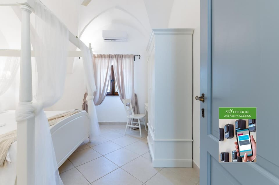 Masseria Lamagrotte By Raro Rooms Hotel in Province of Taranto