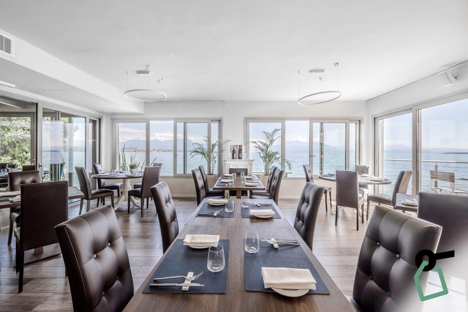 HOTIDAY Apartment Collection - Desenzano Hotel in Lake Garda
