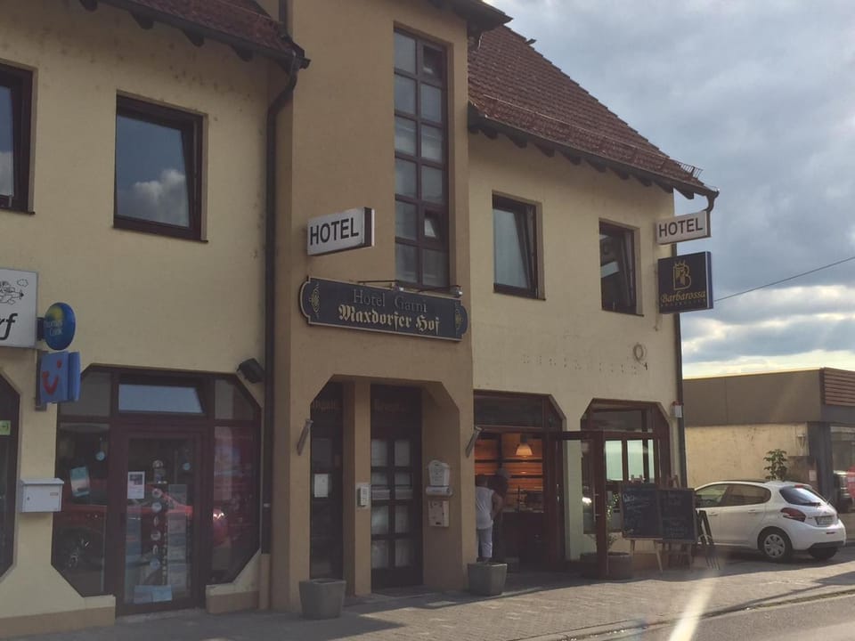 Hotel Maxdorfer Hof Hotel in Rhineland-Palatinate